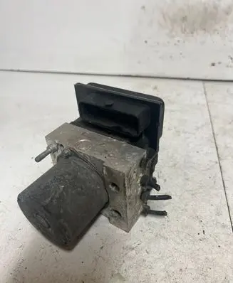 Audi A4 S4 B7 8E 8H ABS Pump 8E0614517AK 8E0910517D