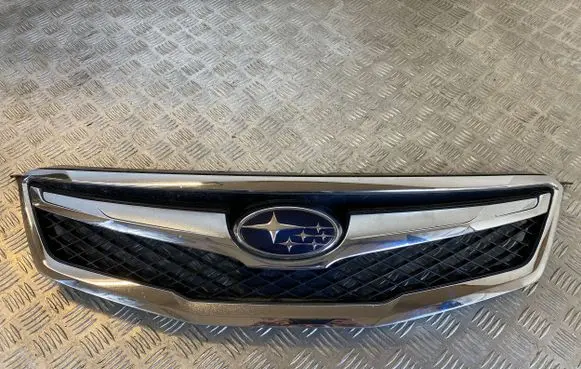 Subaru Legacy Front grill 91121AJ000 91121AJ010