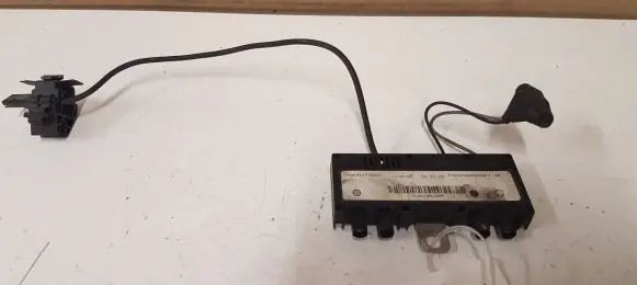 Antenna control unit