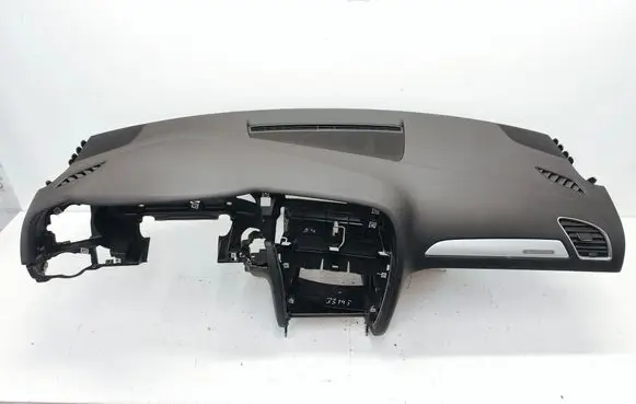 Audi A4 S4 B8 8K Dashboard 8K1857069 8K1857041A
