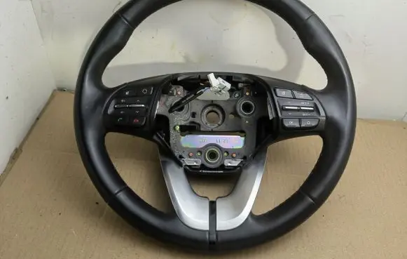 Hyundai i30 Steering wheel 56100g4270