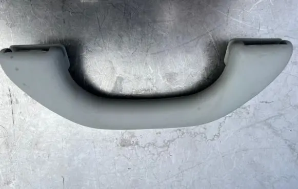 Volkswagen Touran I Front interior roof grab handle 1T0857607A