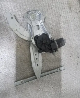 Nissan Note (E11) Rear door window regulator with motor 400929A
