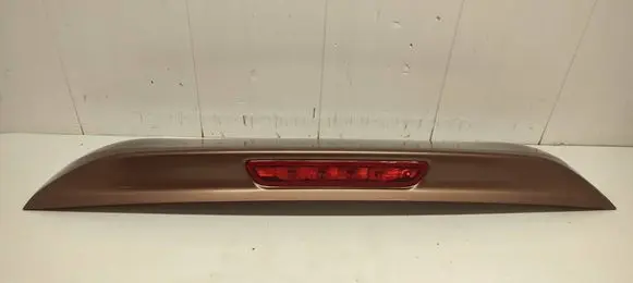 Tailgate/trunk spoiler