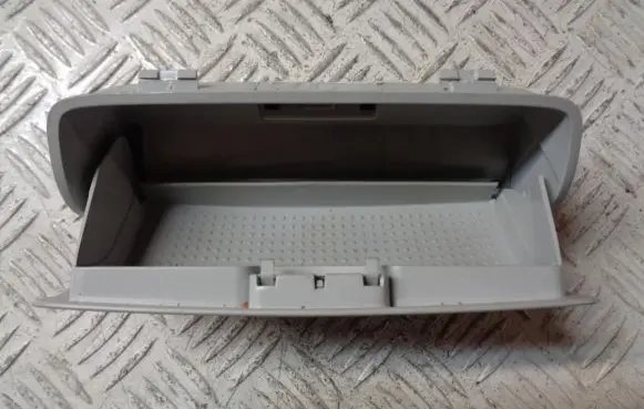 Volkswagen PASSAT B6 Sunglasses storage box 1K0868837