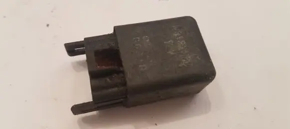 Mitsubishi Pajero Other relay MB183865