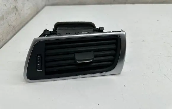 Audi A7 S7 4G Dashboard side air vent grill/cover trim 4G8820902 9025700