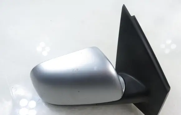 Volkswagen Polo IV 9N3 Manual wing mirror 