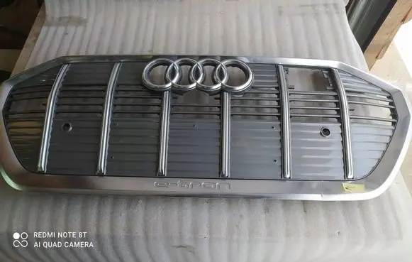 Audi e-tron Front bumper upper radiator grill 4KE853651