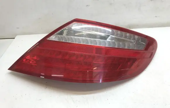 Mercedes-Benz SLK R172 Rear/tail lights