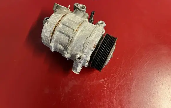 BMW X3 F25 Air conditioning (A/C) compressor (pump) 9211496 64529211496