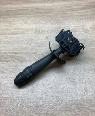 Renault Megane II Indicator stalk 36791B