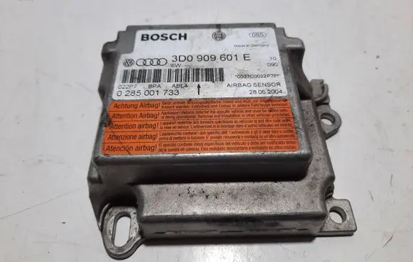 Volkswagen Touareg I Airbag control unit/module 3D0909601E