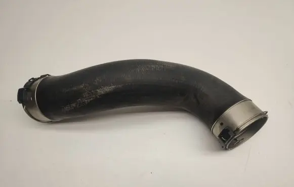 Mercedes-Benz SLK R172 Intercooler hose/pipe A1725280482