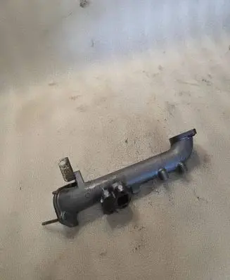 Mitsubishi Pajero Intake manifold