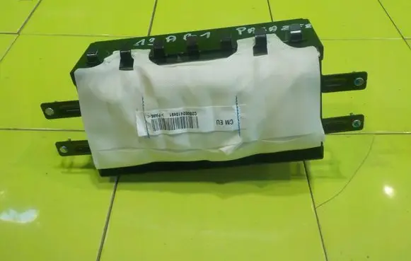 Hyundai Santa Fe Passenger airbag C2B052410491