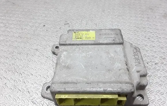 Mazda 323 Airbag control unit/module B30E57K30