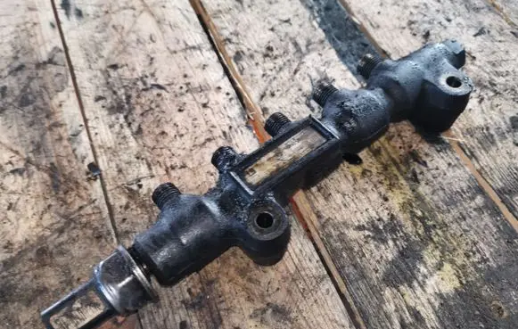 Toyota Aygo AB10 Fuel main line pipe 9654592680
