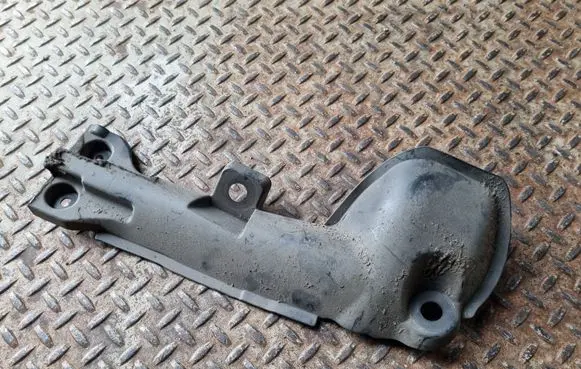 Dacia Duster Other under body part 8200372693