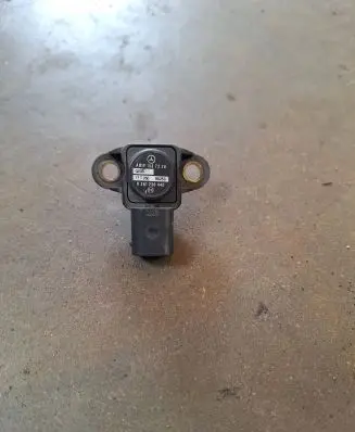 Mercedes-Benz GLE (W166 - C292) Air pressure sensor A0101537228 0261230440