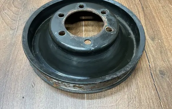 Mercedes-Benz E W124 Crankshaft pulley 6030320304