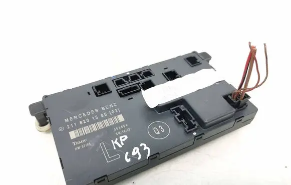 Mercedes-Benz E W211 Door control unit/module 2118201585 355554