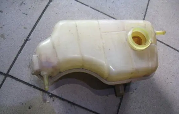 Ford Puma Coolant expansion tank/reservoir 96FB8K218AG C72UB