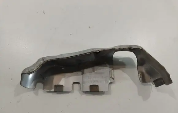 Volkswagen Golf VI Heat shield in engine bay 03C253041
