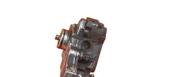Mercedes-Benz Sprinter W906 Fuel injection high pressure pump 0445010143 646985