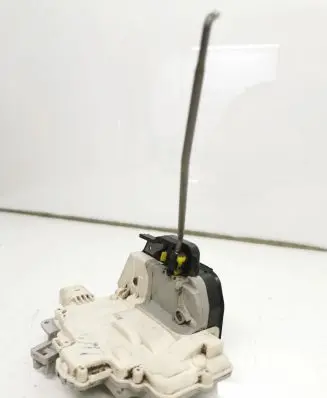 Audi A6 S6 C6 4F Front door lock