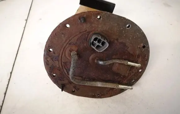 Toyota Avensis T220 Fuel level sensor 