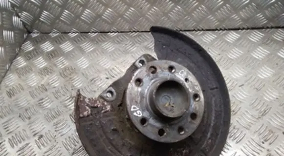 Opel Meriva A Rear wheel hub spindle/knuckle 