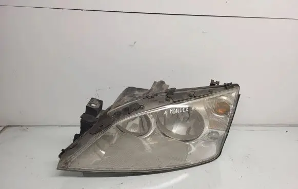 Ford Mondeo Mk III Headlight/headlamp 1S7113006AJ 0301174201