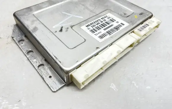Mercedes-Benz S W220 Suspension control unit/module 2205453832