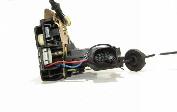 Audi A4 S4 B6 8E 8H Rear door lock 4b08390160
