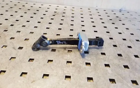 KIA Soul Front door check strap stopper
