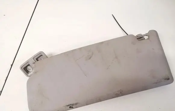 Volvo V50 Sun visor