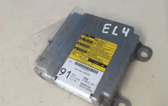 Toyota Corolla Verso AR10 Airbag control unit/module 891700F032