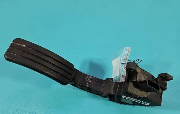 Renault Scenic III - Grand scenic III Accelerator throttle pedal 180020024R IMPRK1561247