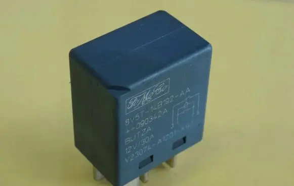 Ford Fiesta Other relay 8V5T-14B192-AA 8V5T14B192AA V23074-A1201-X92