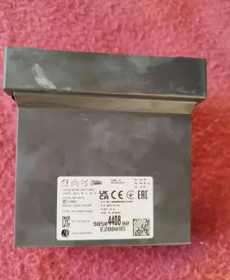 Peugeot 308 Interior lighting relay 9850440880