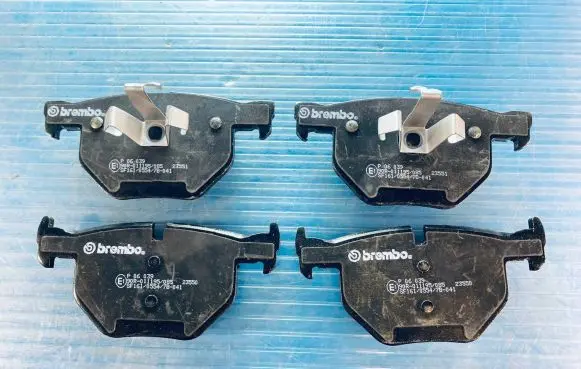 BMW 3 E90 E91 Brake pads (rear) P06039