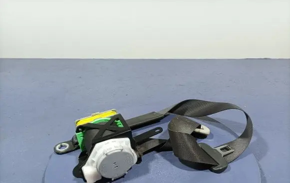 Toyota Urban Cruiser (XP110) Front seatbelt TK-AF2-EF755-P