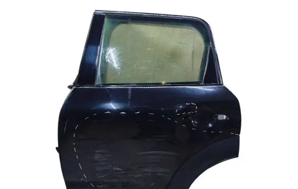 Mini Cooper Countryman F60 Rear door
