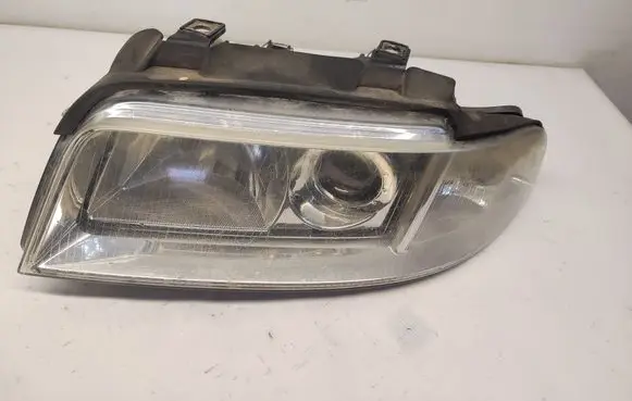Audi A4 S4 B5 8D Headlight/headlamp 8D0941029AK