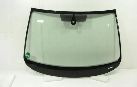 Skoda Octavia Mk3 (5E) Front windscreen/windshield window 5E0845011