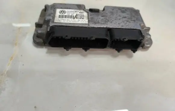 Volkswagen Golf VII Engine control unit/module 03C906024AP 6V14F967H 6160144704