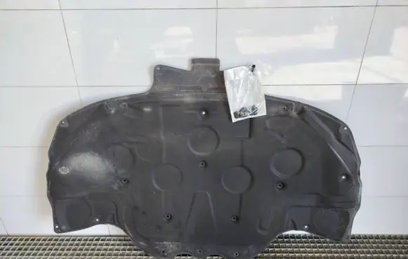 Mercedes-Benz E A207 Engine bonnet/hood sound/heat insulation A2076820626