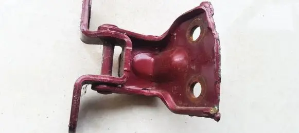 Mazda 323 F Front door upper hinge