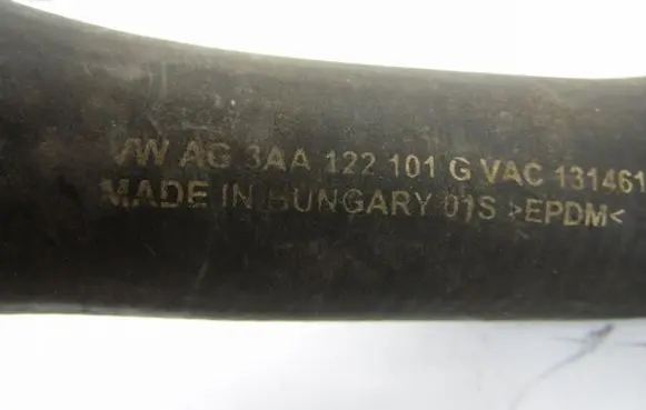 Volkswagen PASSAT CC Engine coolant pipe/hose 3AA122101G